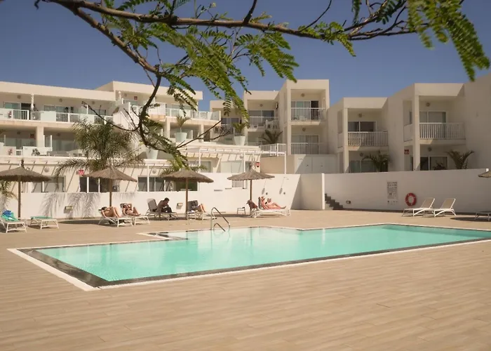 Precioso En Complejo Con Piscina Daire Costa Teguise