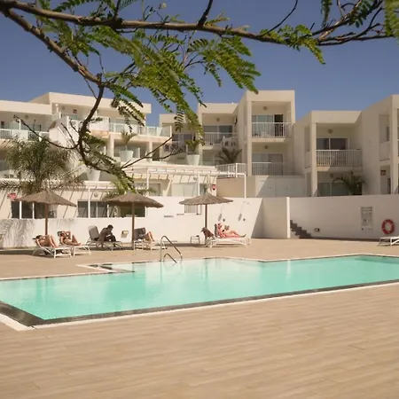 Precioso En Complejo Con Piscina Апартаменты Коста-Тегисе