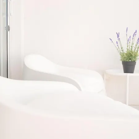 Precioso En Complejo Con Piscina קוסטה טגוויסה